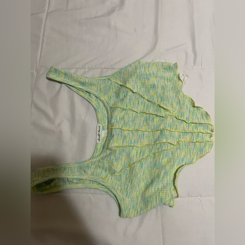 Crop top - Picture 2 of 3